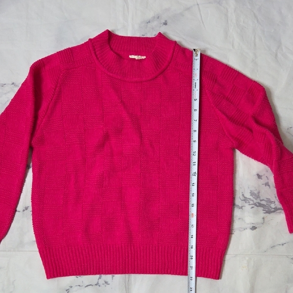 JODIFL Bold Pink Checkered Crew Neck Sweater - Picture 3 of 6